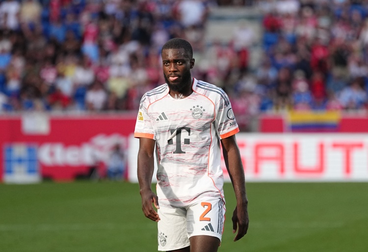 又一个🚨马卡：于帕通过经纪人传递想去皇马的意愿，明夏自由身