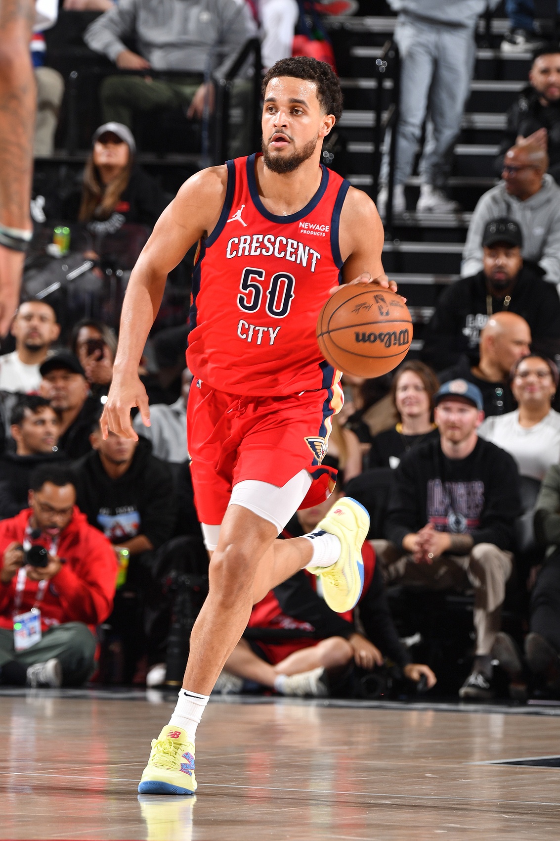 Stein：独行侠将与前鹈鹕球员厄尔签下一份合同 并将他带入训练营