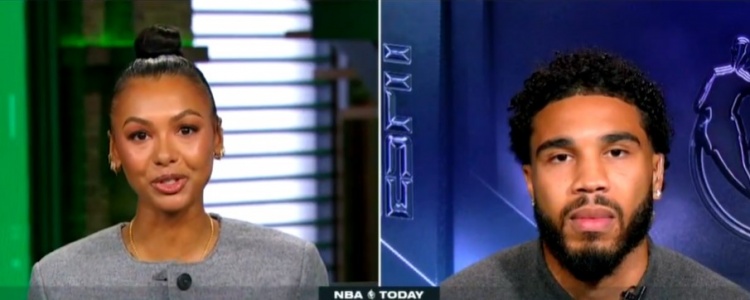 塔图姆：已逐步增加篮球训练 昨天第一次在球场上练习 感觉很自如