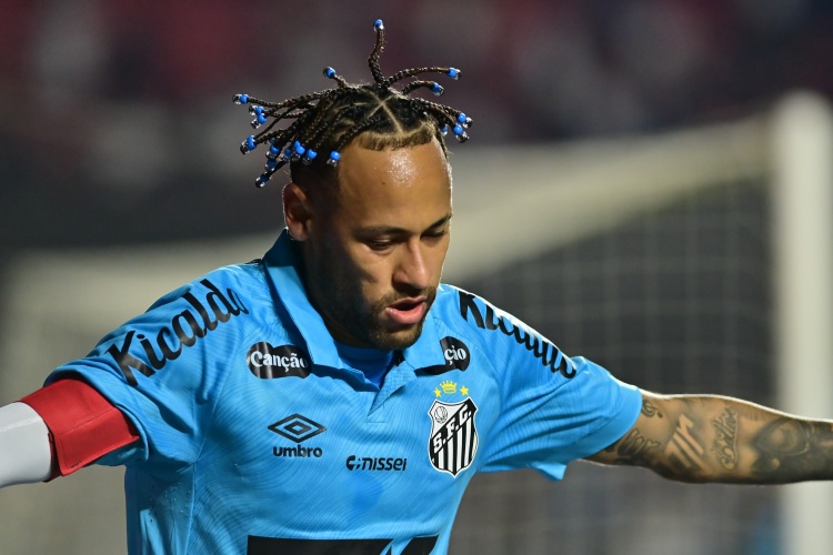 大罗：我们没有其他像内马尔的球员，希望他世界杯前恢复到100%