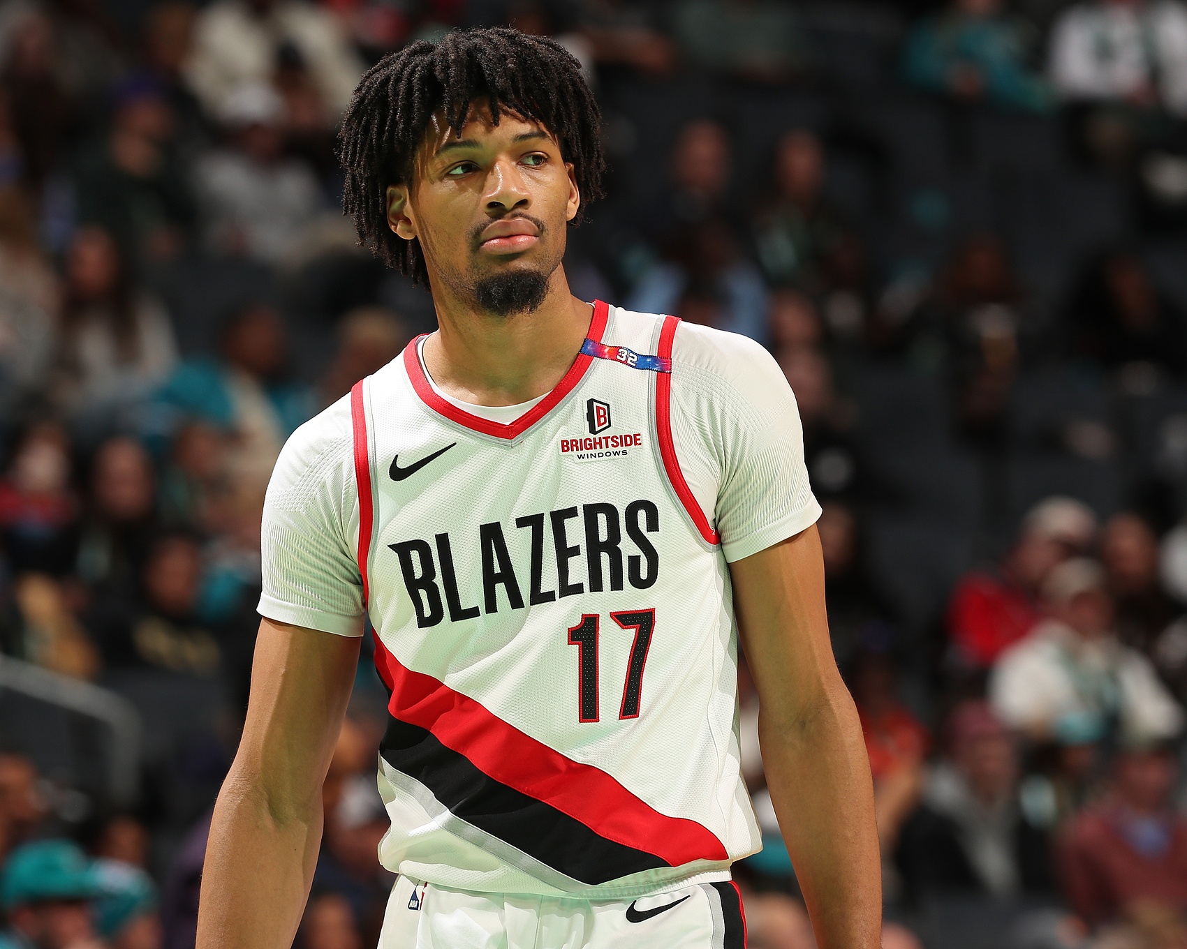 夏普：休赛期主要精力放在提升三分球稳定性上 身体状态没大变化