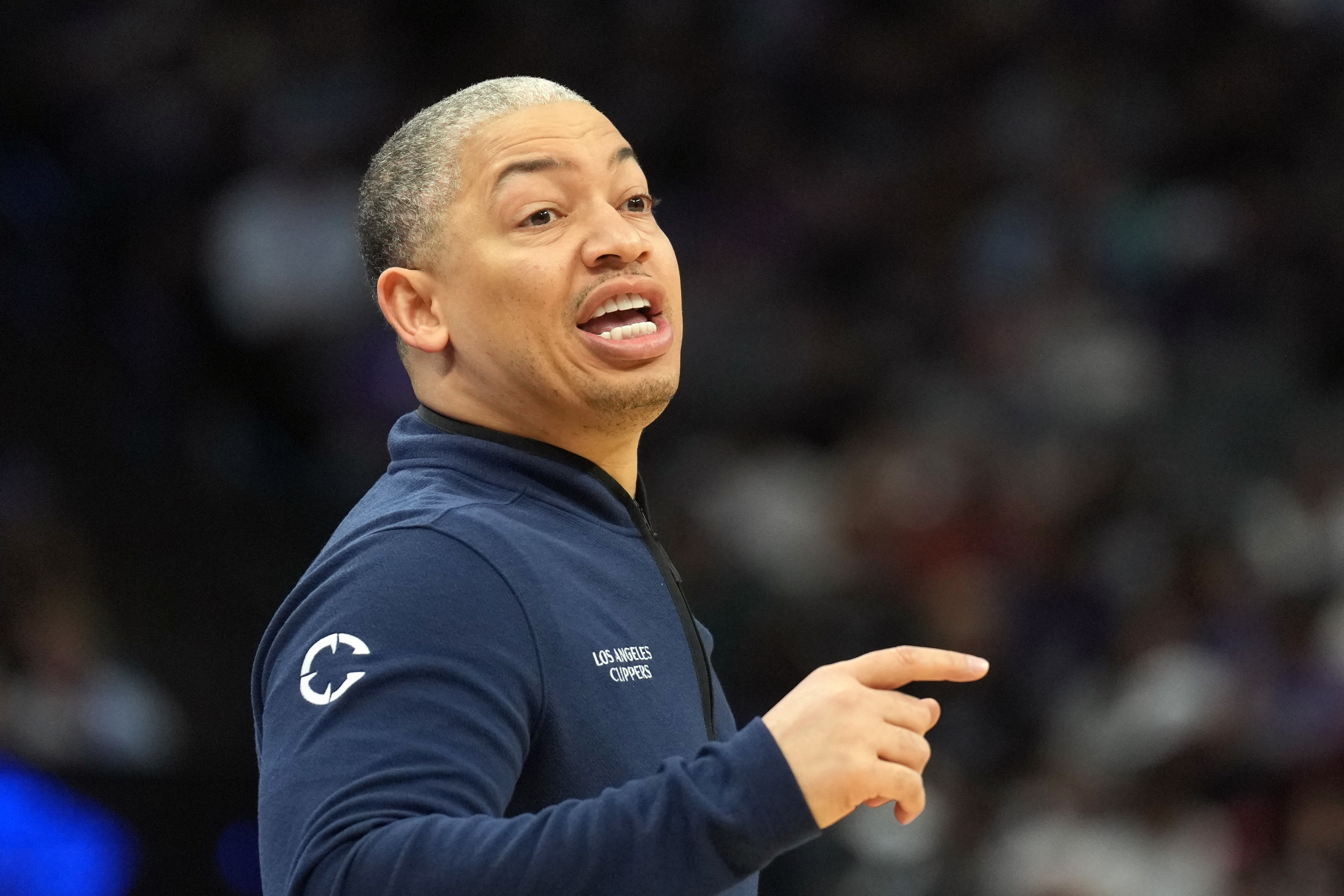 卢：球员年纪越大说明经验越多 这是我来之后最有深度的阵容